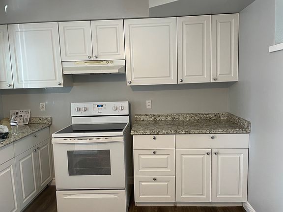 3rd image of 3644 Tifton St N
