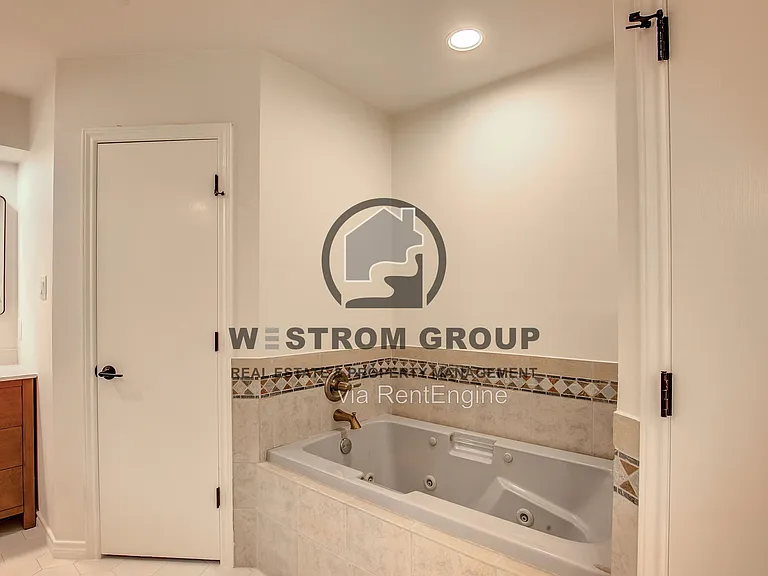 307 Oakmont Dr — Photo 30