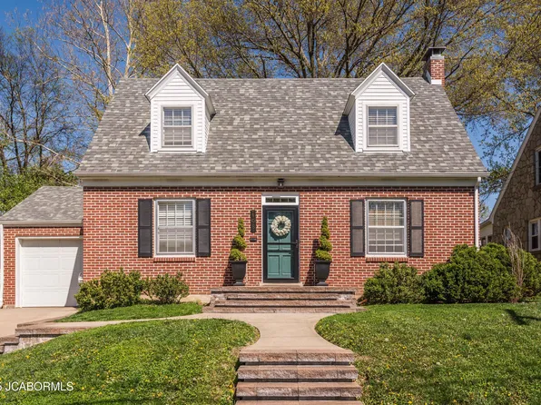 108 Douglas Dr, Jefferson City, MO 65109