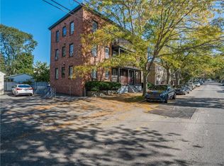 3 Bay View Ave #4, Bristol, RI 02809