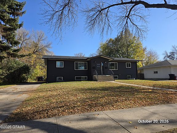 2nd image of 616 Boyd Dr
