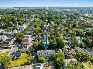 95 Evergreen St, Providence, RI 02906