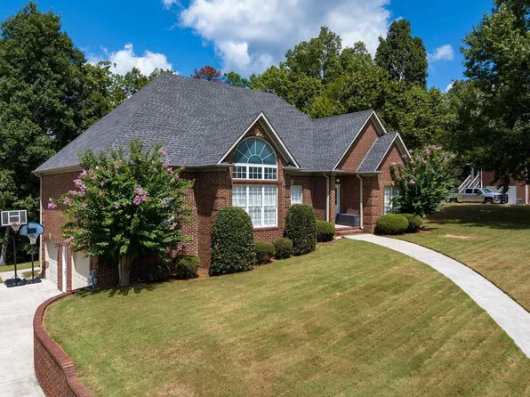 486 Fern Creek Dr, Springville, AL 35146
