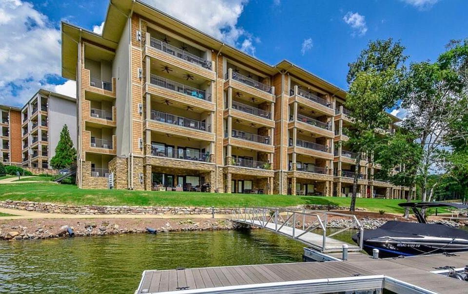 1st image of 64-5206 Stoneview Summit Ct