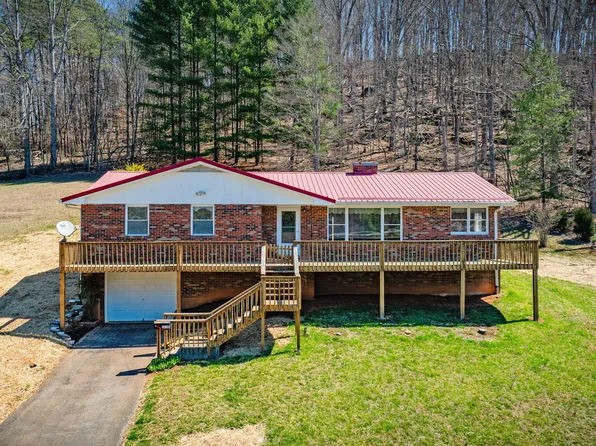 1820 Veterans Memorial Hwy, Gate City, VA 24251