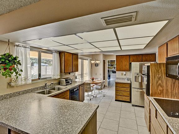 3rd image of 12811 W Jadestone Dr