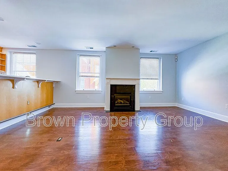 123B Anderson St — Photo 10