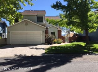 2366 Silver Ridge Dr, Reno, NV 89509