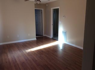 2042 High St, Cuyahoga Falls, OH 44221