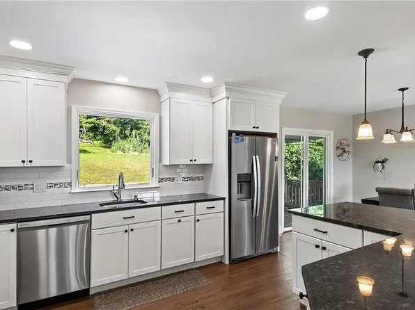 611 Cardinal Road, Cortlandt Manor, NY 10567