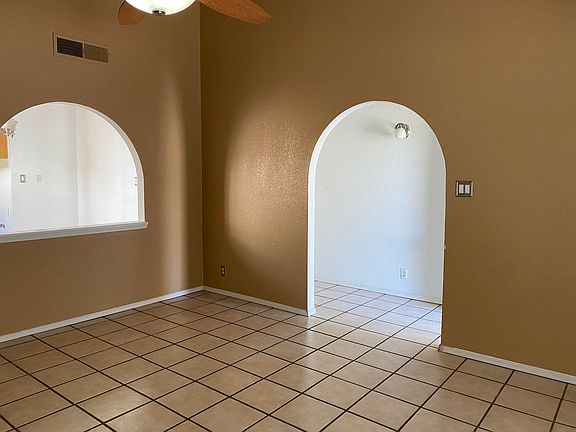4th image of 12117 Singing Quail Dr