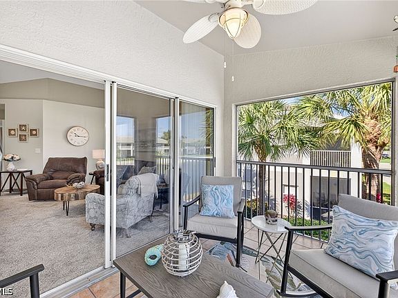 3rd image of 12069 Summergate Cir APT 201