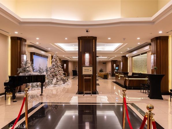 345 Pioneer Dr UNIT 202