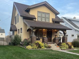 3076 S 32nd St, Omaha, NE 68105