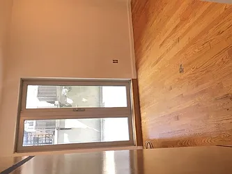 Rented by Kinyu Realty