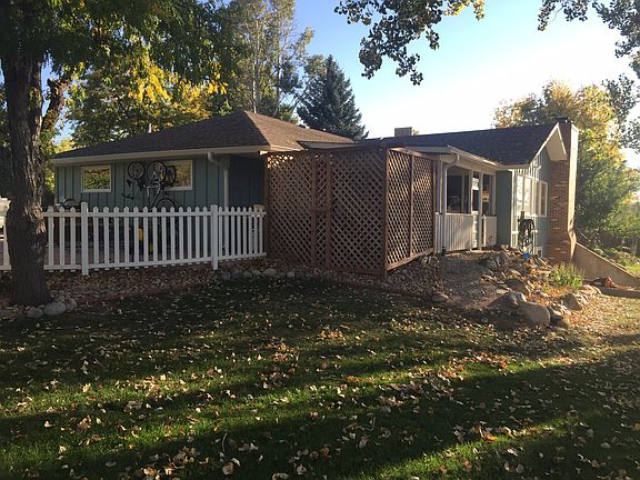 3rd image of 1109 Martin Ct