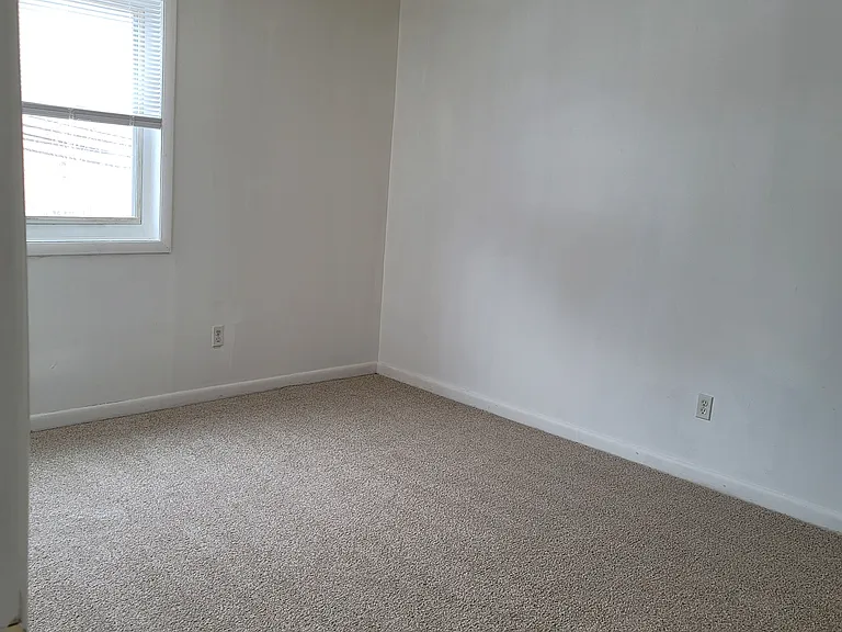 625A Chesapeake St SE #205 — Photo 13