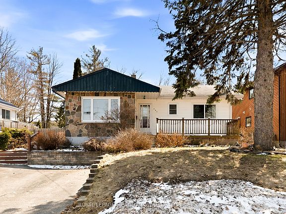 3rd image of 209 Cliff Rd