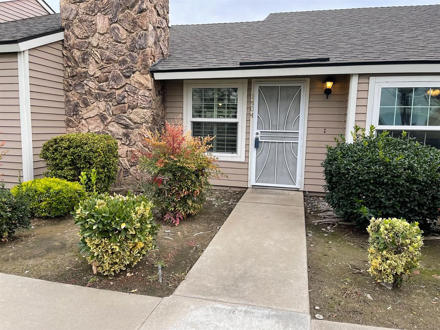 1404 Plymouth Rock Way photo 1