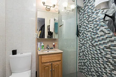 Rented by Emor Management Inc.