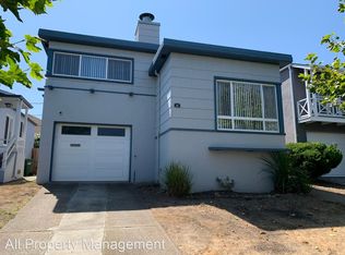 29 Fleetwood Dr, Daly City, CA 94015