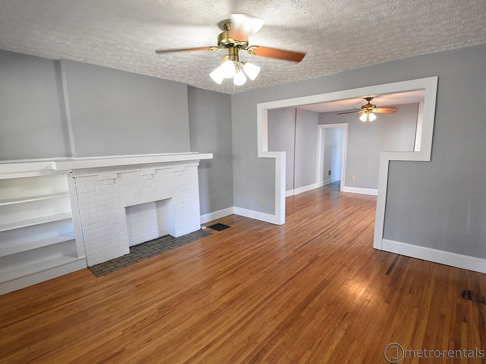 1st image of 149-151 E Lakeview Ave