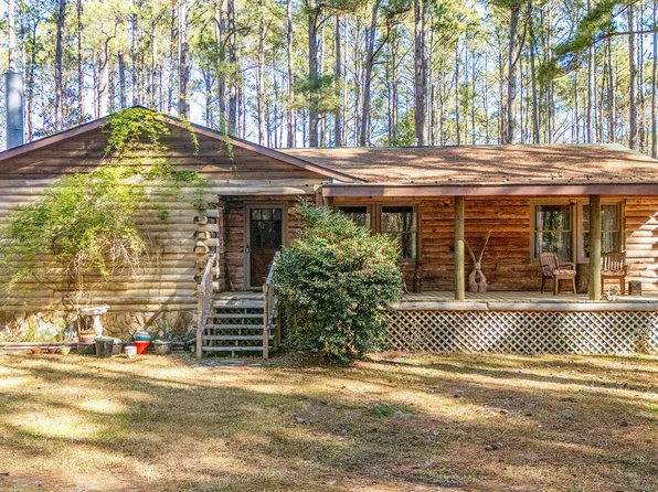 249 Donnie Davis Road, Smyrna, NC 28579