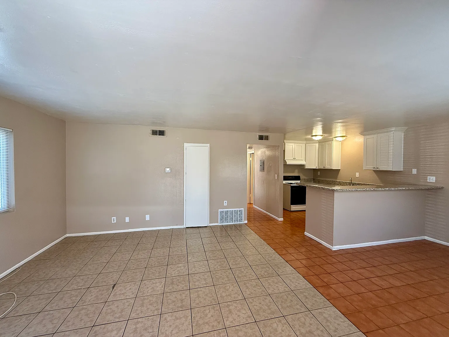 1 bed, 553 sqft, $1,650 — Photo 2
