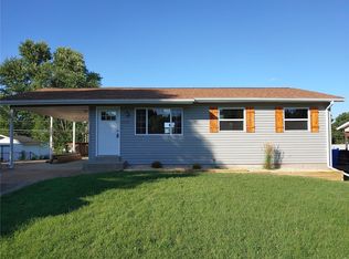 2332 Lincoln Dr, Arnold, MO 63010