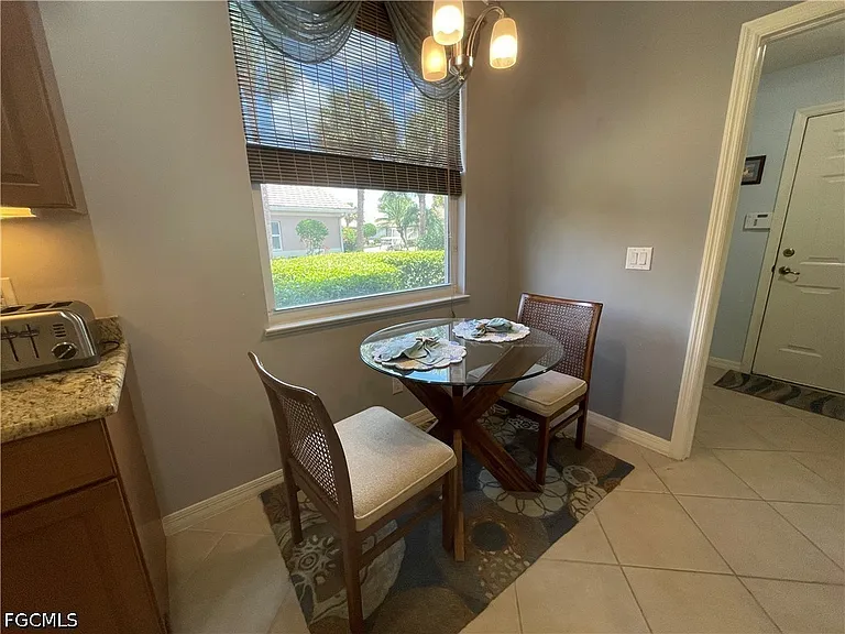 10630 Camarelle Cir — Photo 21
