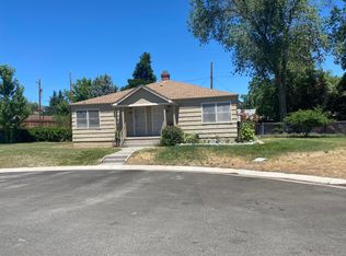 60 Arden Cir, Reno, NV 89503