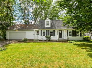 109 Linden Ave, Newark, NY 14513