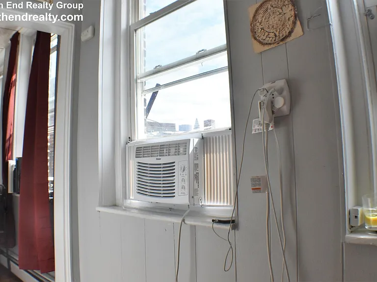 158 Salem St #8 — Photo 12