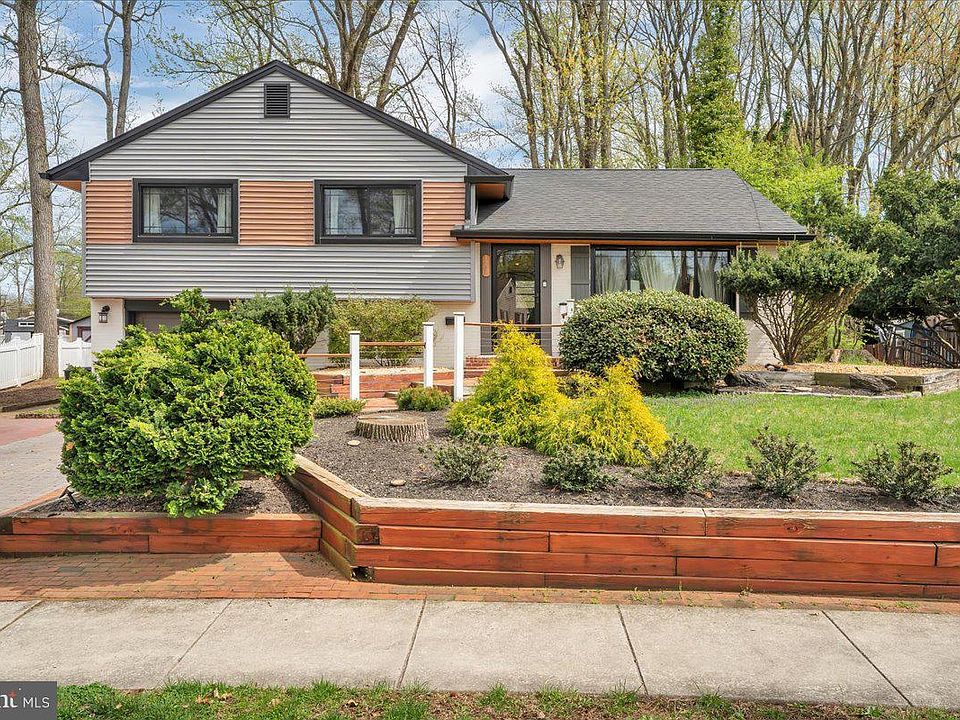 1st image of 1237 Oakwood Rd