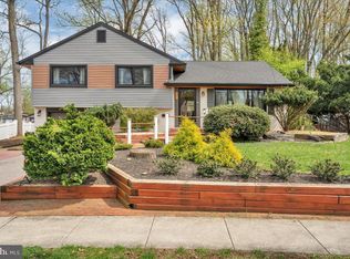 1237 Oakwood Rd, Haddonfield, NJ 08033