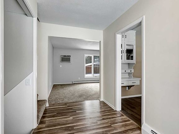 3rd image of 1848 134th Ln NE
