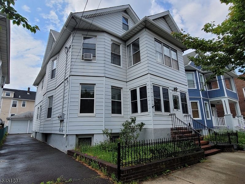 226 Lakeview Ave, Clifton, NJ 07011 Zillow