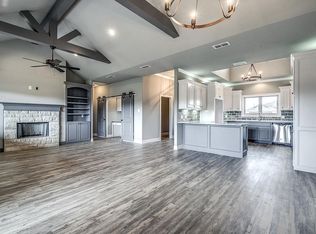 1118 17th St, Shallowater, TX 79363