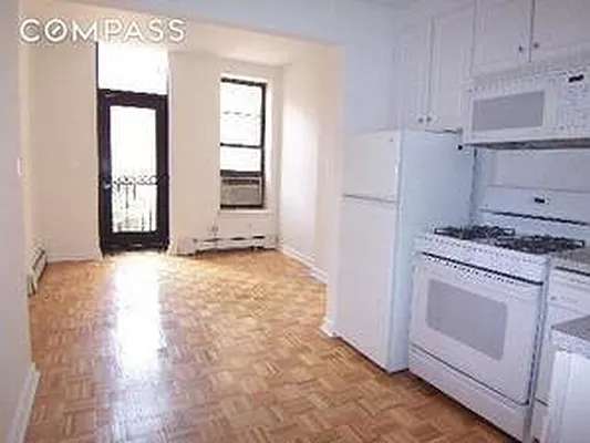 Rented by Compass | media 6