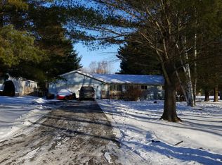 1448 W Willard Rd, Birch Run, MI 48415