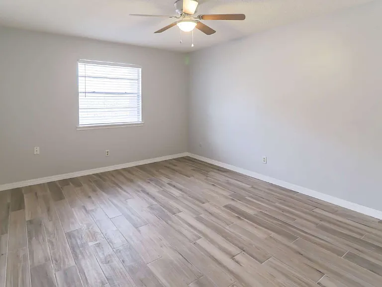 4800 N Stanton St #183 — Photo 10