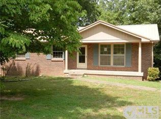 120 Ledbetter Ln, Clarksville, TN 37043