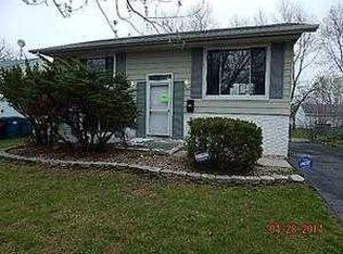 22129 Woodbine Rd, Park Forest, IL 60471