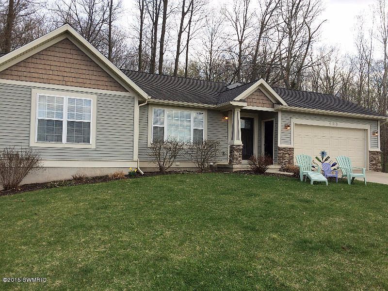1st image of 408 Greenview Dr