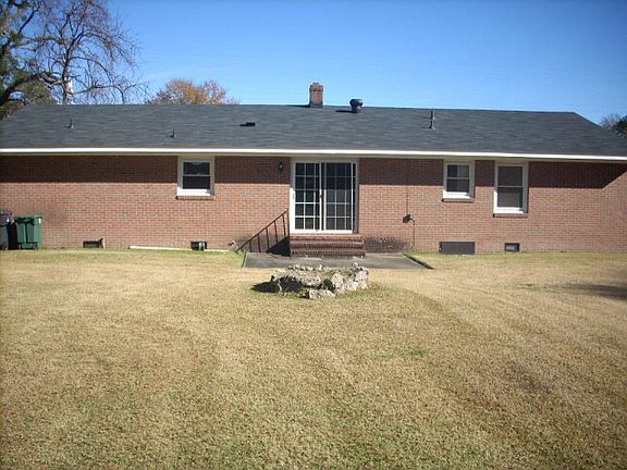 3rd image of 2704 Langston Dr