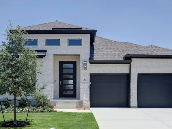 184 Spanish Oak, Castroville, TX 78009