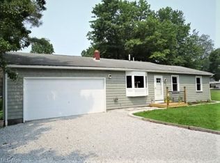 64 Bermont Ave, Munroe Falls, OH 44262