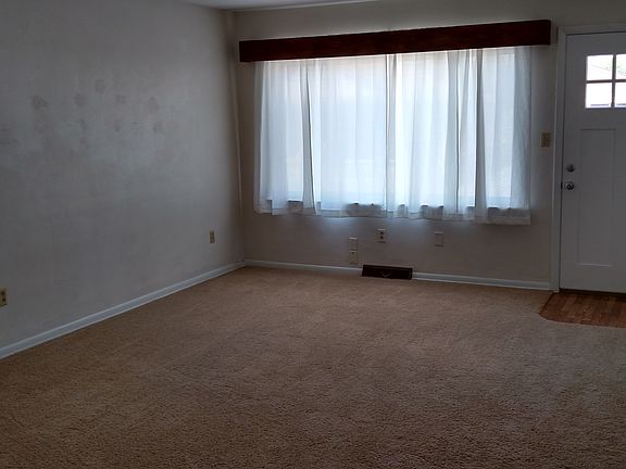 2nd image of 149 Evans Ave