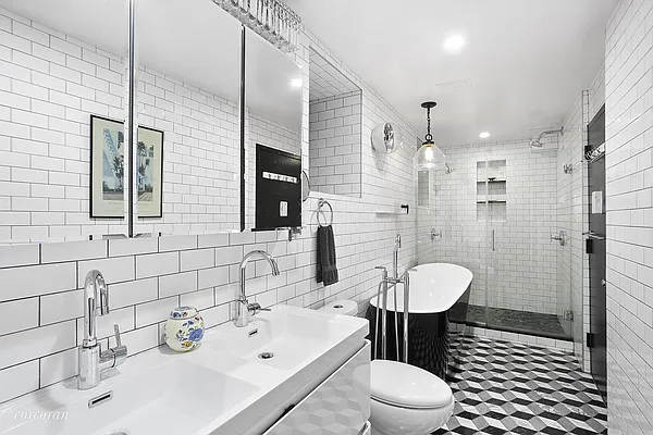 Sold by Corcoran | media 8