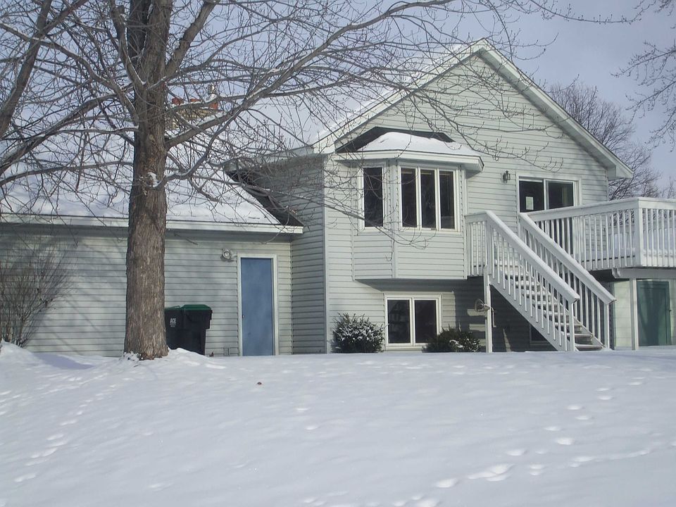 2nd image of 1202 Roosevelt St